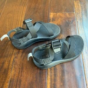 Little kids Chaco sandals